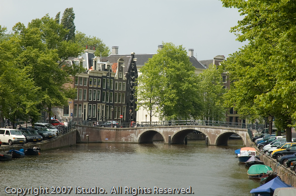 ams20070518_0003