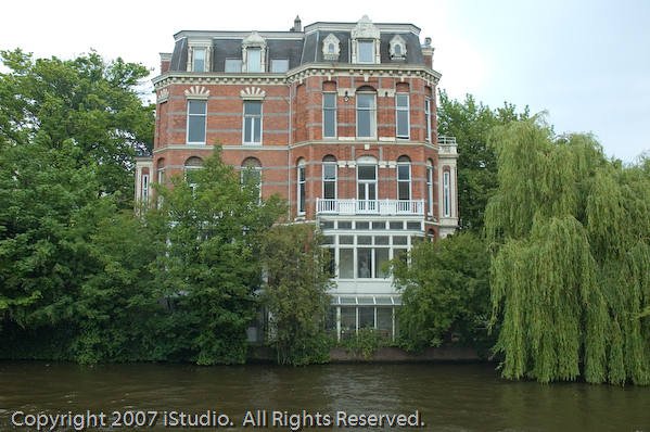 ams20070518_0021