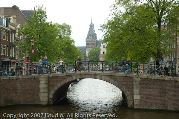 ams20070518_0031